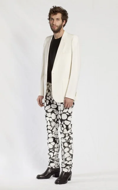 Look 18